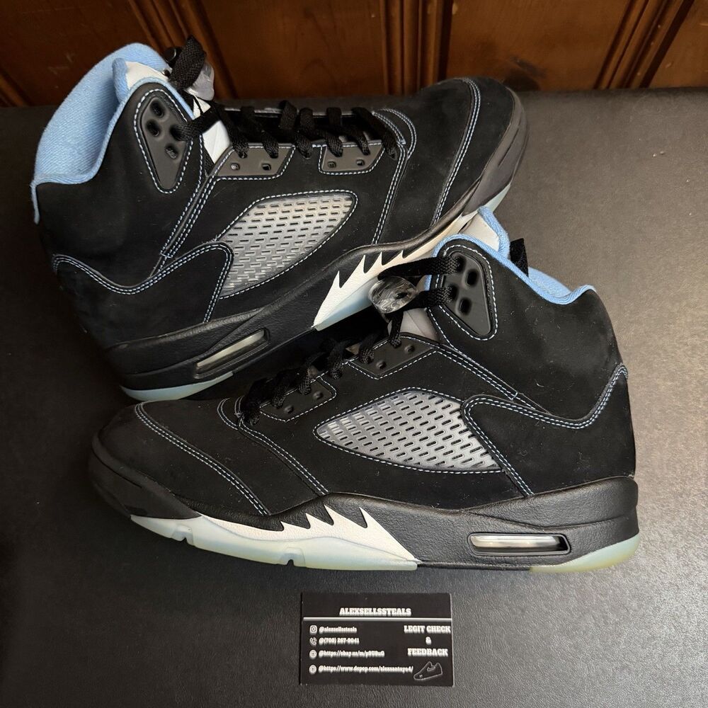 Jordan 5 Retro OG UNC University Blue Black 2026 SIZE 10.5 Men USED DD0587-008